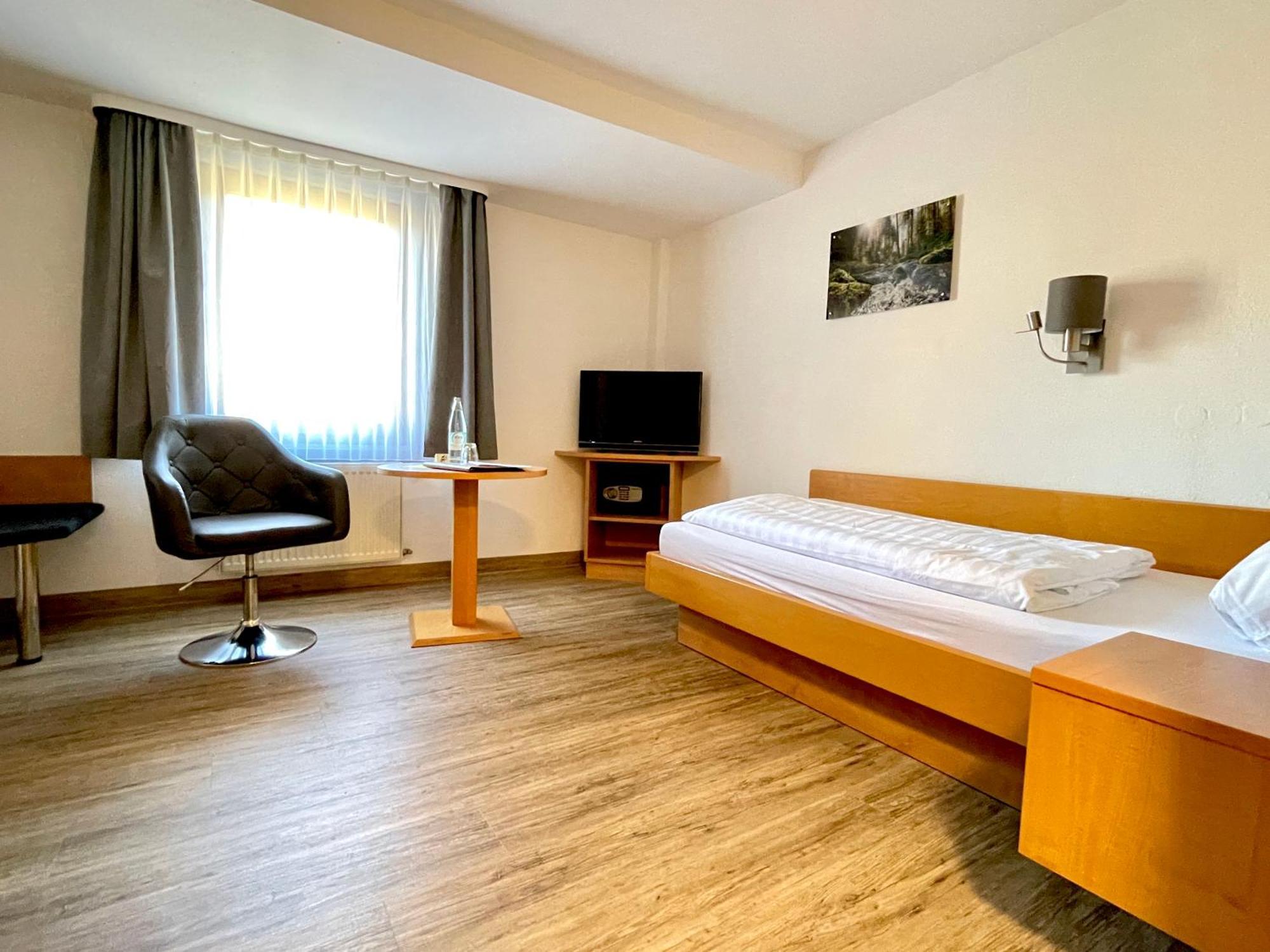 Landhotel Karin フロイデンシュタット エクステリア 写真